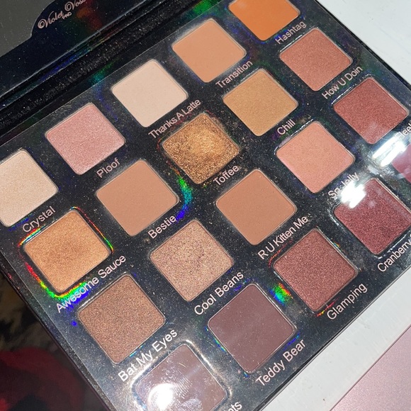 Violet Voss Pro Palette - Picture 5 of 5